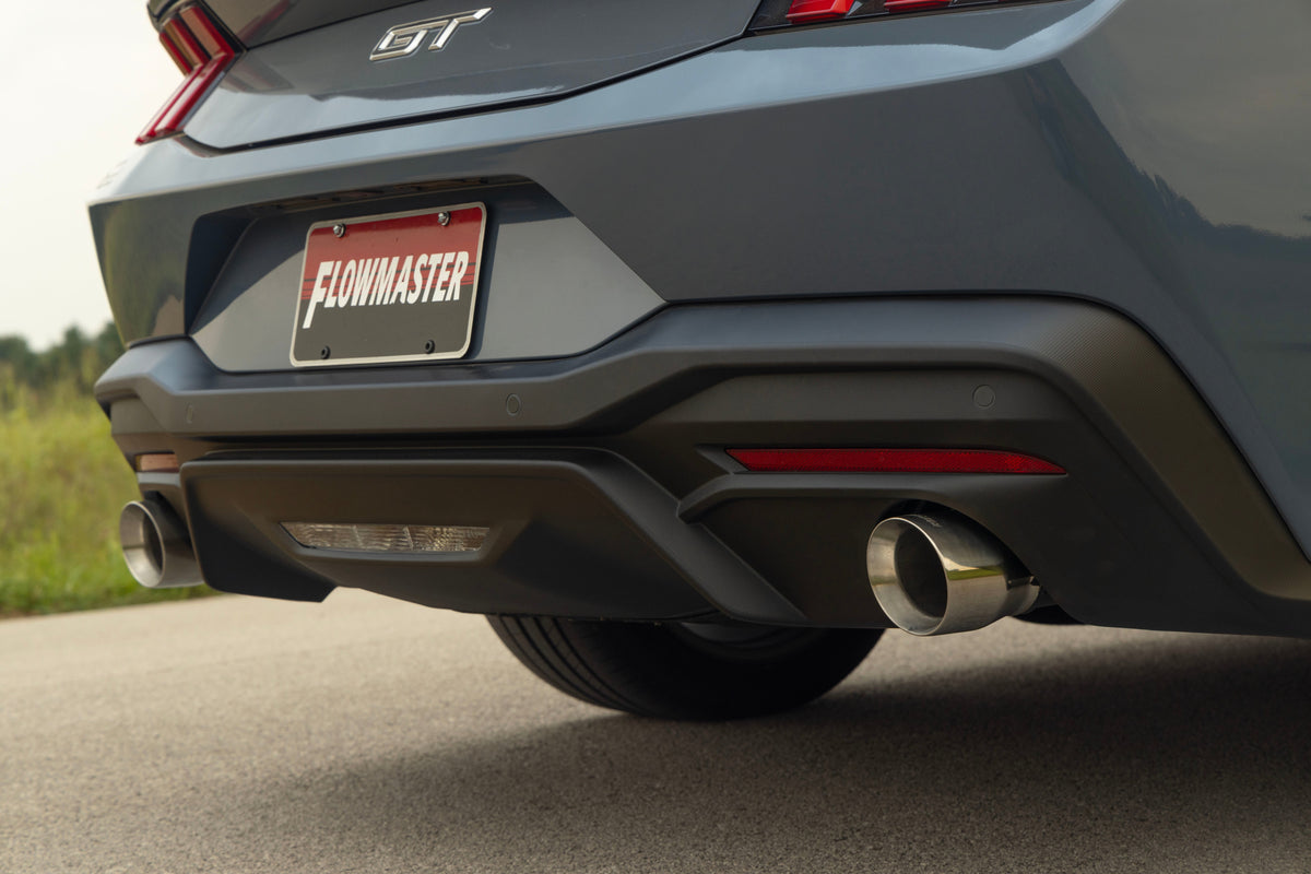 Flowmaster Outlaw Axle-Back Exhaust System 818163
