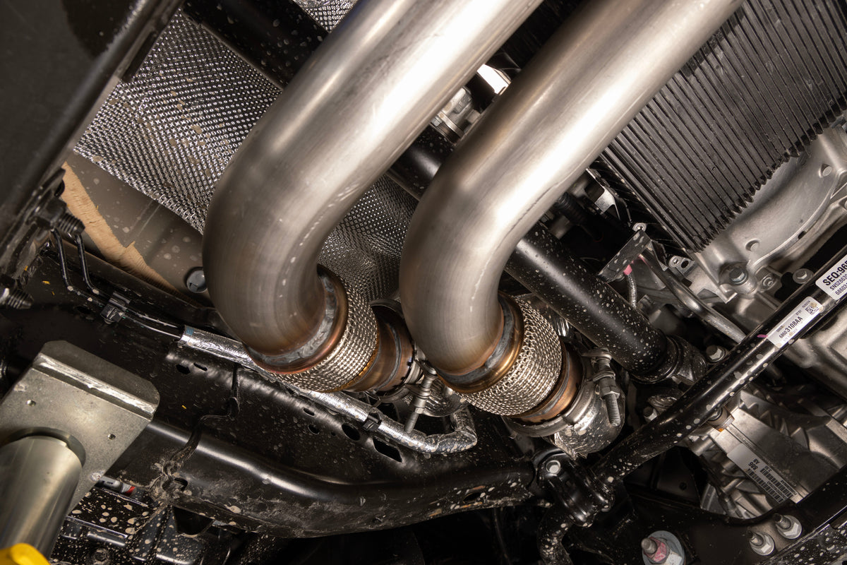 Flowmaster Outlaw Cat-Back Exhaust System 818197