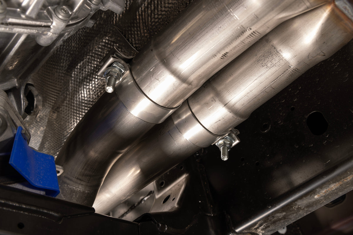 Flowmaster Outlaw Cat-Back Exhaust System 818197