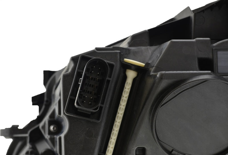 Hella Mercedes-Benz E-Class Headlamp Rh Led Dyn - 012076661