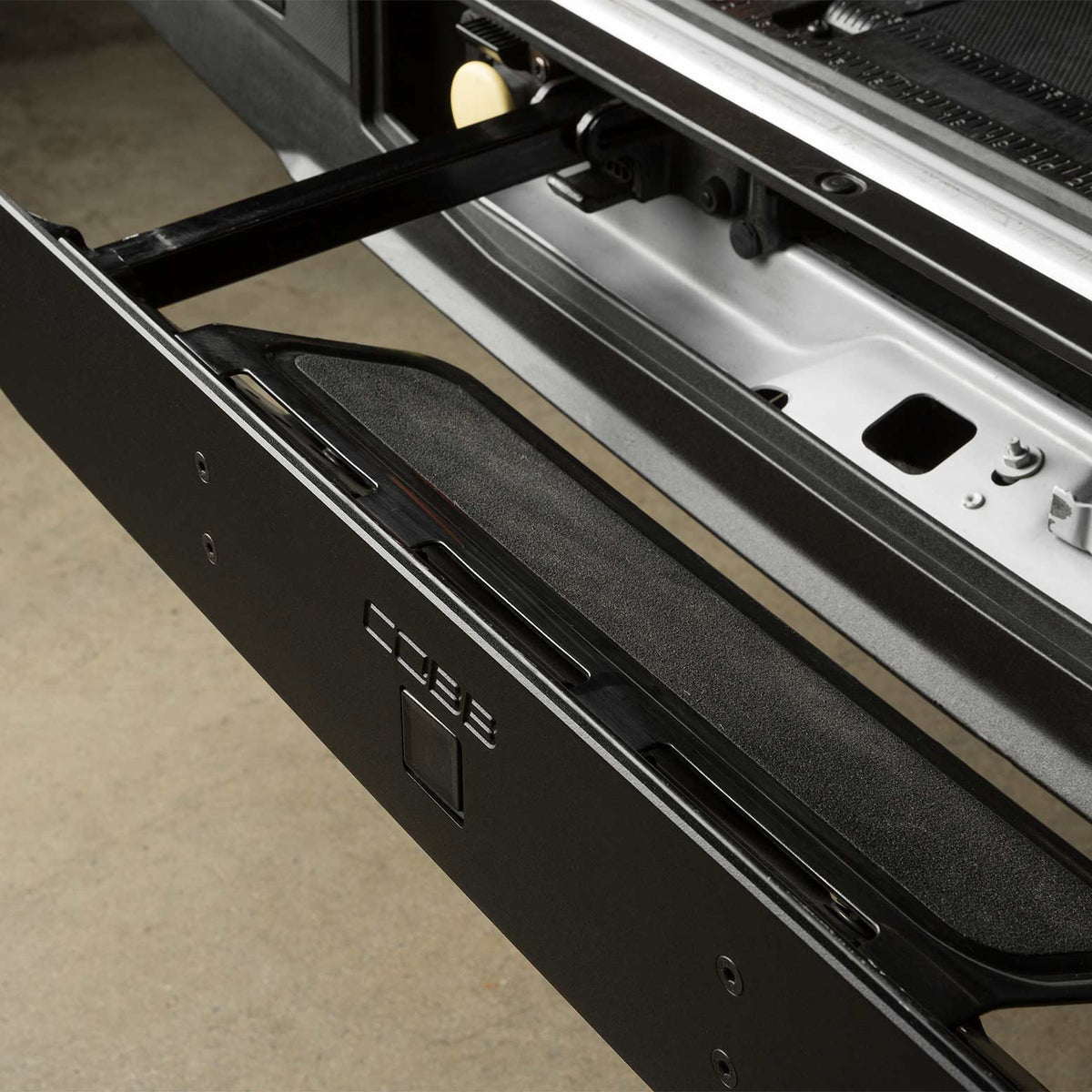 COBB Tailgate Step Cover for 2021+ Ford F-150 / Raptor - 8F1625