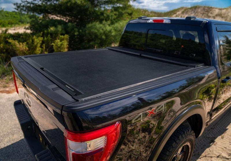 Roll-N-Lock 2026 Ford Ranger 5ft Bed M-Series Manual Retractable Tonneau Cover - LG130M