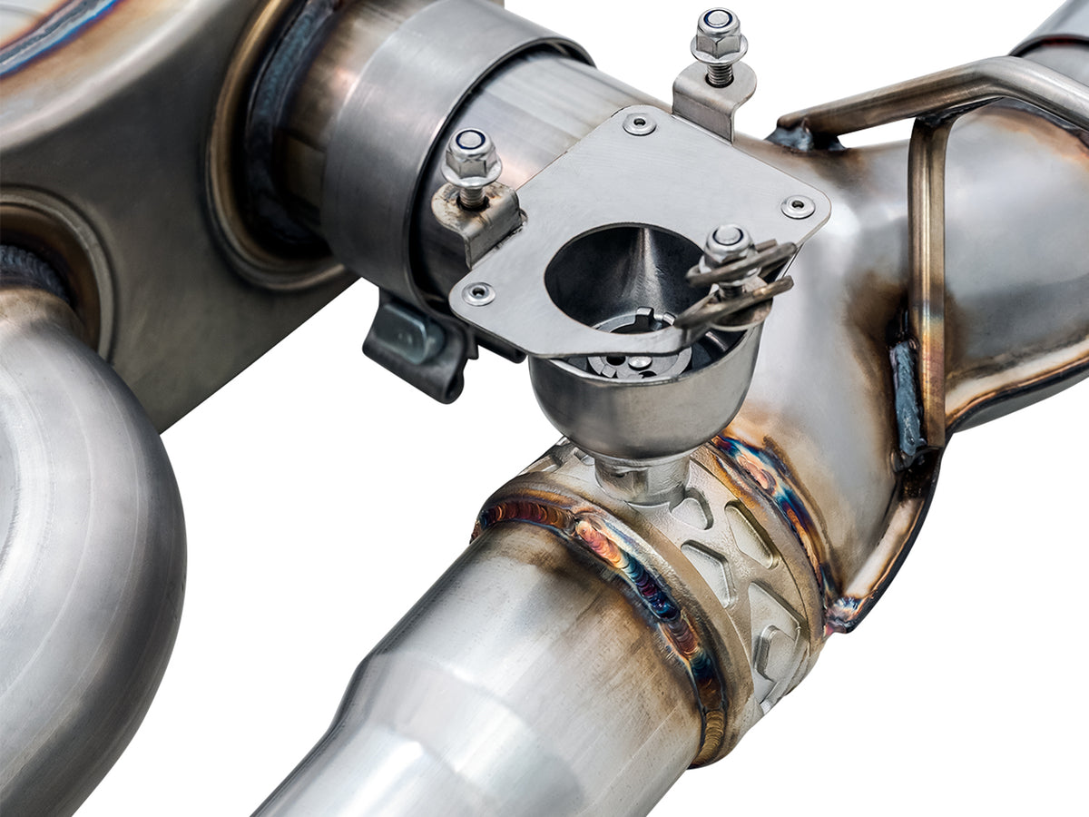 AWE Tuning BMW F8X M3/M4 SwitchPath Catback Exhaust - Diamond Black Tips - 3025-43074