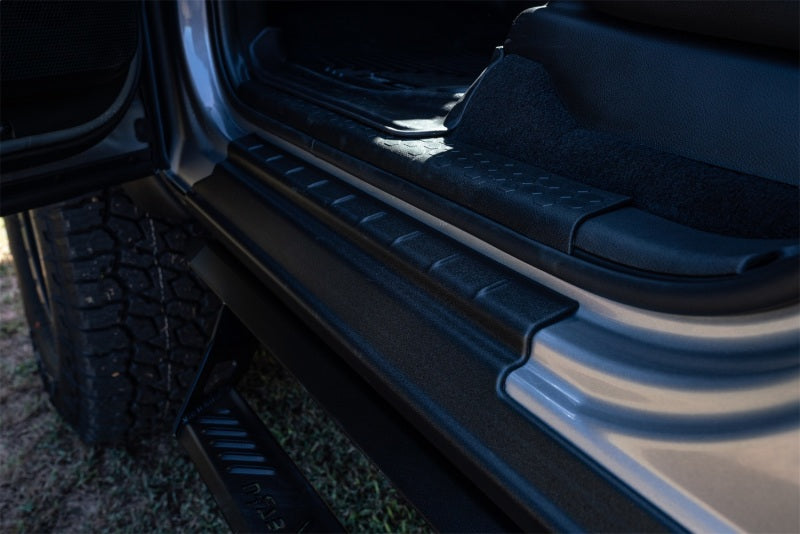 Clearance - Bushwacker 21+ Ford Bronco 2 Door Trail Armor Rocker Panel - Black