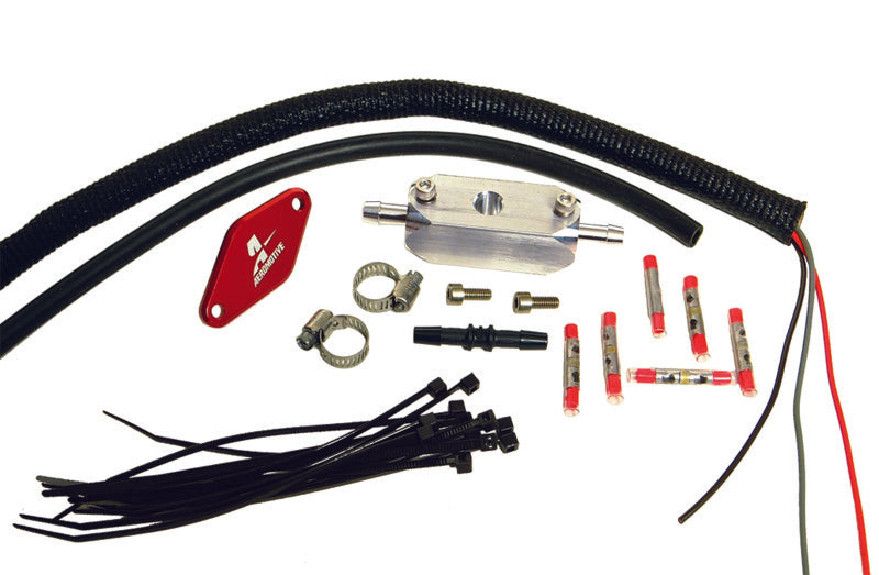 Aeromotive 98.5-04 Ford 4.6 L Fuel Pressure Sensor Relocation Kit - 17114