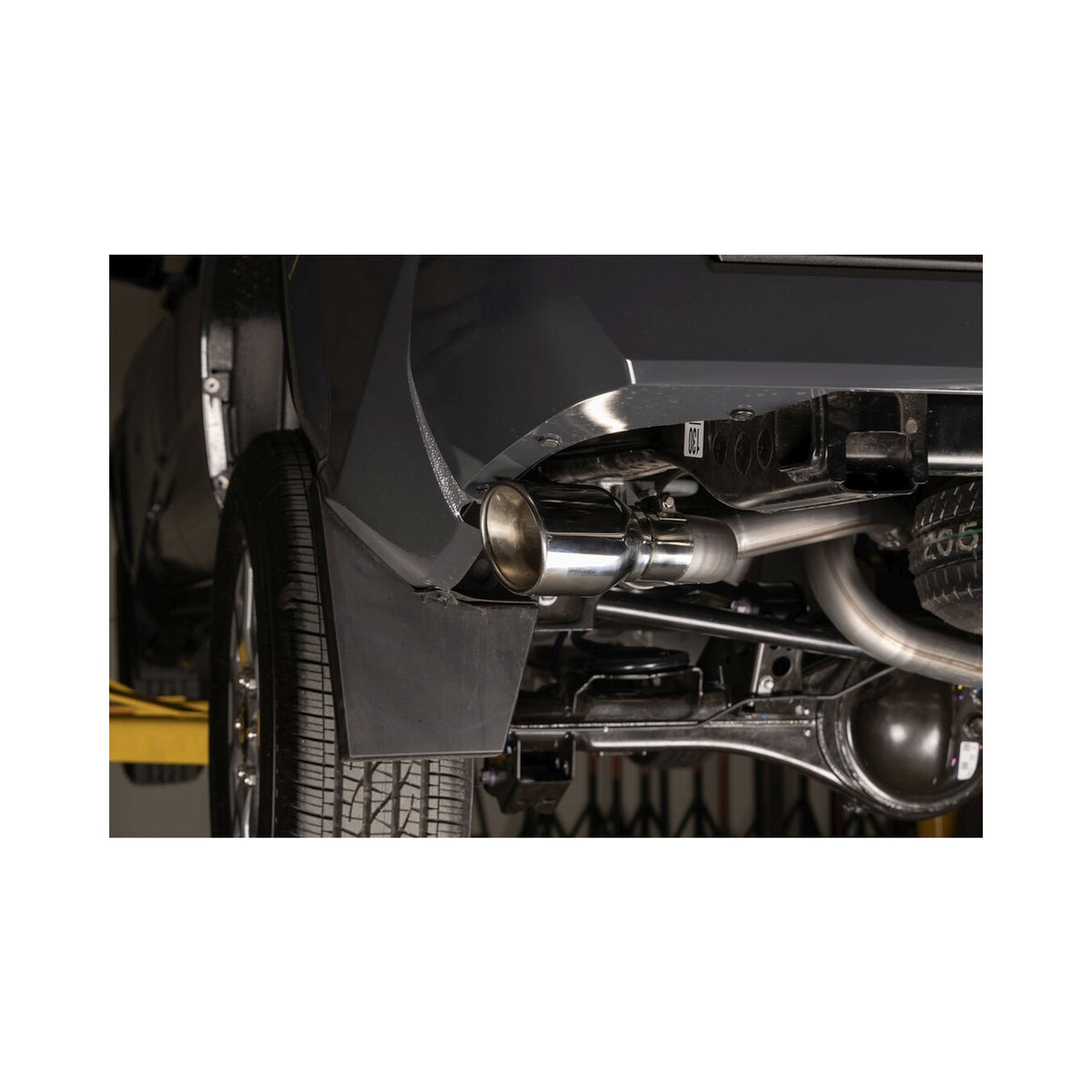 Flowmaster American Thunder Cat-Back Exhaust System 818176