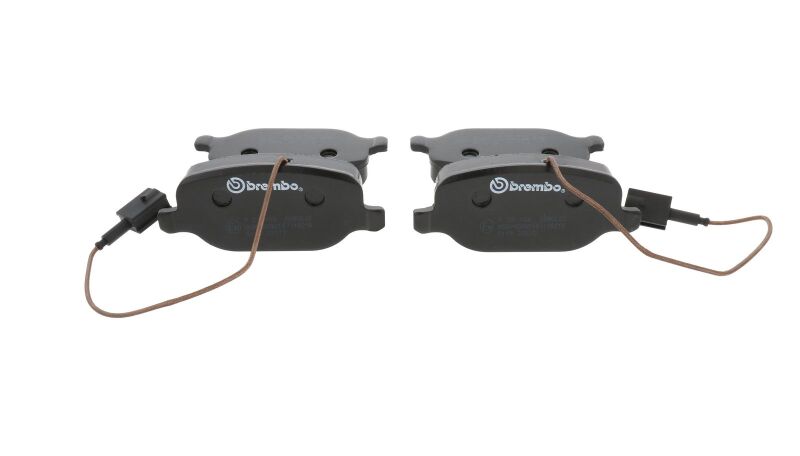 Brembo 15-20 Alfa Romeo 4C Rear Low-Met Brake Pad - P23166