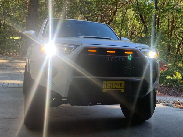 Cali Raised 14-24 Toyota 4Runner Grille Raptor LED Light Kit - Amber / With Add A Fuse - CR3684 - front view
