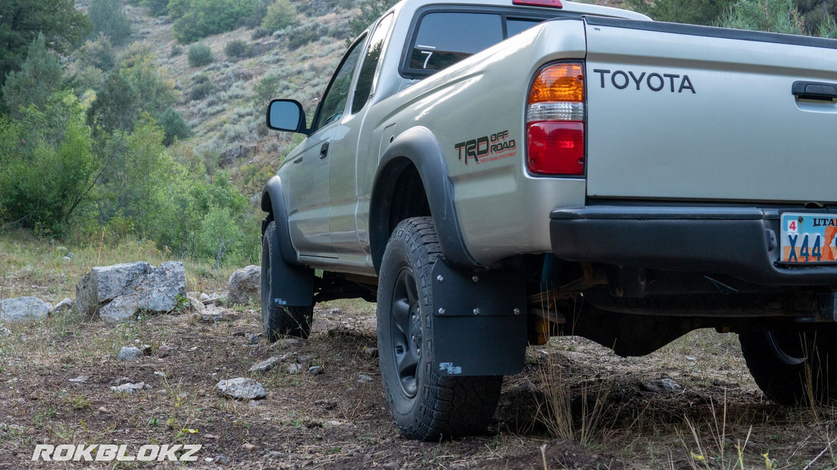 RokBlokz - Toyota Tacoma 4x4 2000-2004 (1st GEN) Mud Flaps
