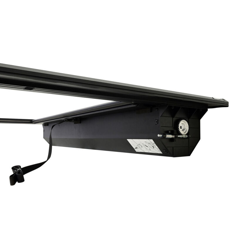 Westin 16-23 Toyota Tacoma 5ft 5in Bed Manual Retractable Tonneau Cover - Black - 19-61065