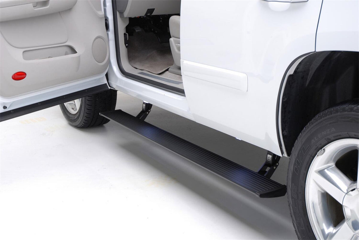AMP Research 23-24 Chevrolet Colorado / GMC Canyon Crew Cab PowerStep Plug N Play - Black - 76253-01A
