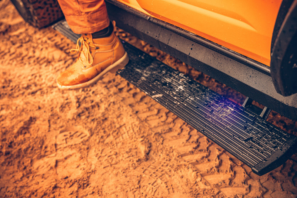 AMP Research 21-25 Ford Bronco 4 Door (Excl. Raptor) XL PowerStep - Black - 77140-01A