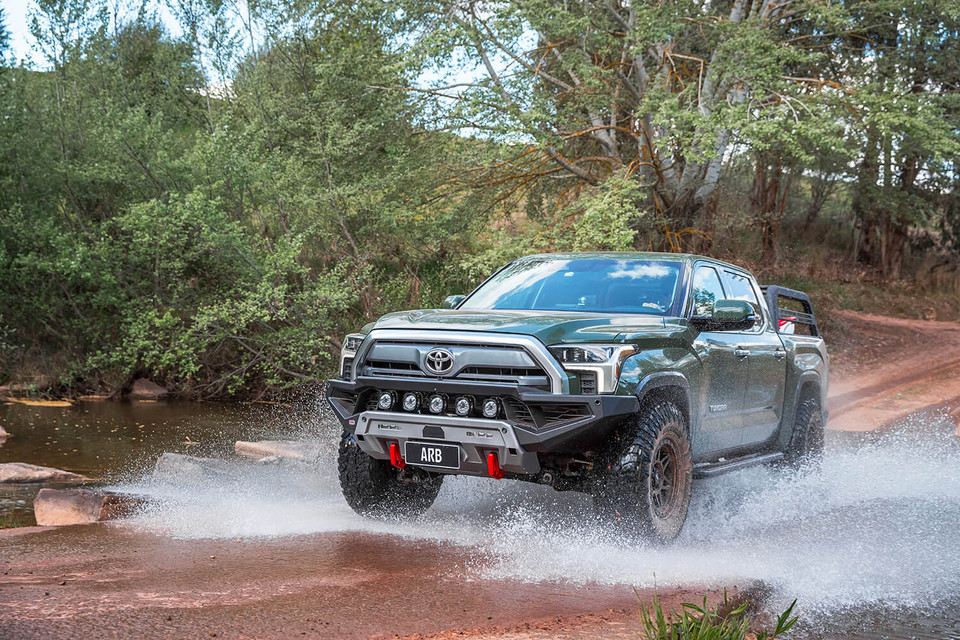 ARB 22+ Toyota Tundra Zenith Front Bumper Bash Plate Kit - 6178433