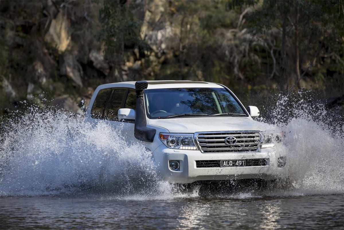 ARB Safari 4X4 Snorkel Armax 08-11 Toyota Land Cruiser 200 Series - SS89HPE for 2016-2021 Toyota Land Cruiser - front view