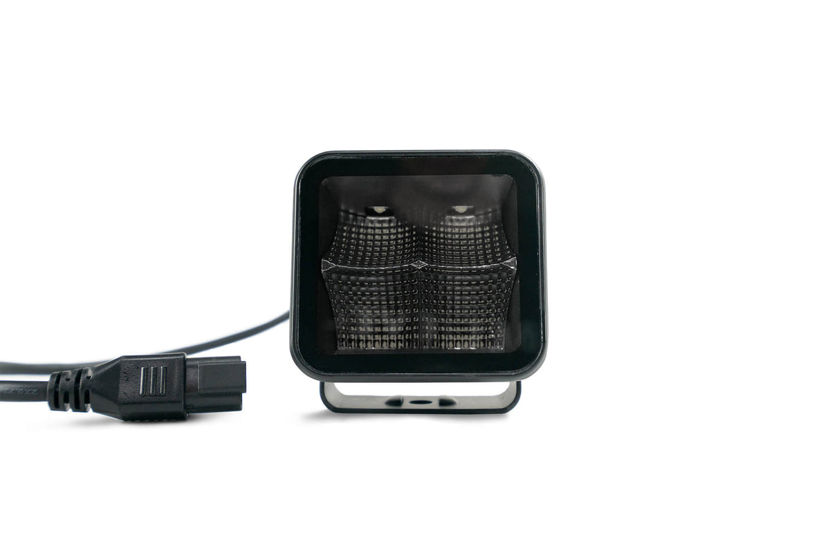 DV8 Offroad - Be3ew40w Universal 3 Inch Cube LED Light With Flood Pattern And Post Mount - BE3EW40W