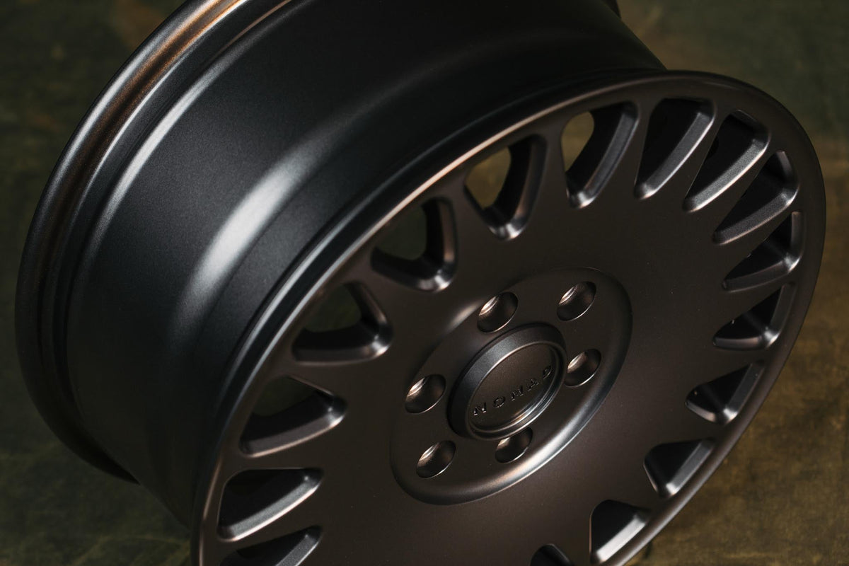 Nomad N503DU Sahara 16x8in / 6x139.7 BP / -10mm Offset / 106.1mm Bore