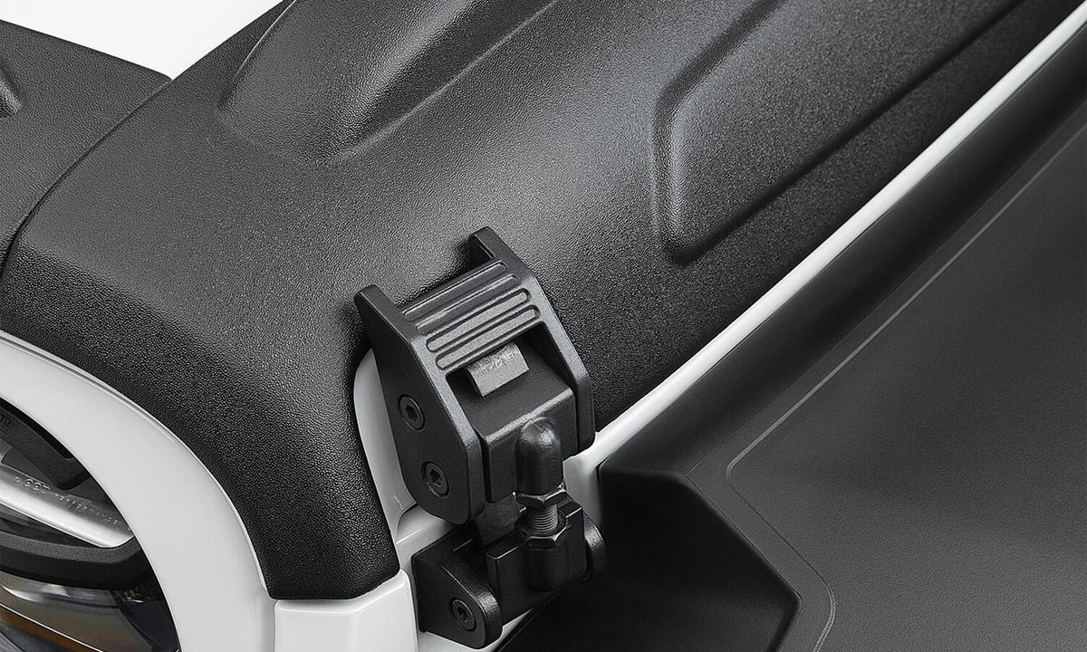 Bushwacker 07-18 Jeep Wrangler JK/JKU Trail Armor Hood Armor (3pc Set) - Tex. Black - 14129