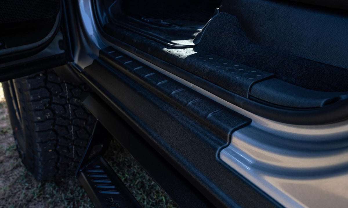 Bushwacker 2021 Ford Bronco 4-Door Armor Rocker Panel - Black - 14117