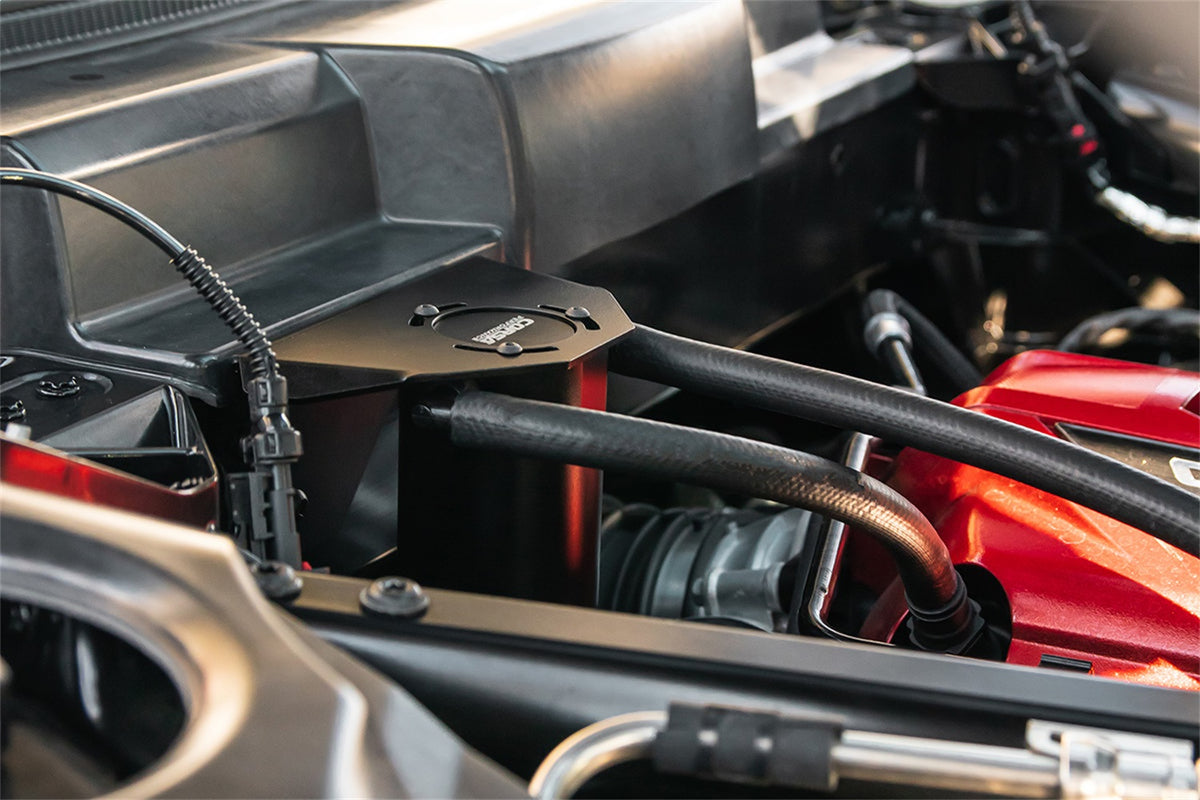 Corsa 2020+ Chevrolet Corvette C8 Coupe Catch Can - CC0005