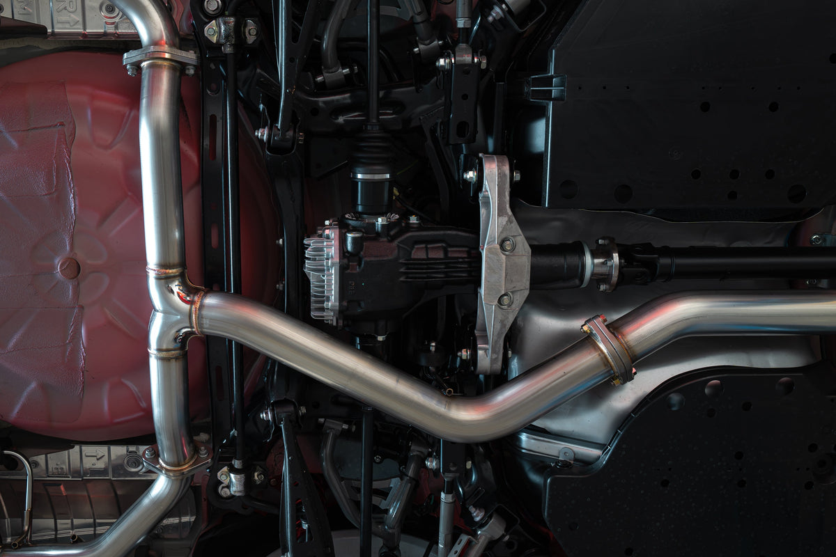 Remark 22+ Subaru WRX 2.5 in. Midpipe Kit (Resonated-Quiet) - RO-CPVB-CS2
