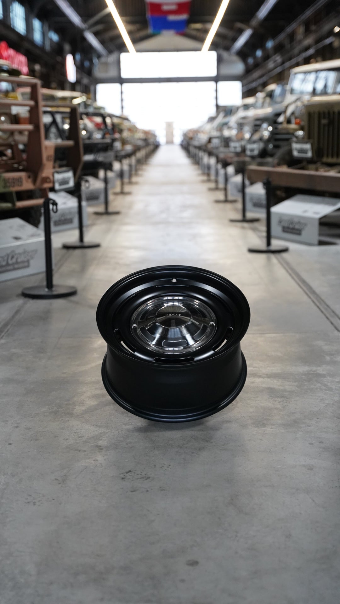 Nomad N504SB Field 16x8in / 6X139.7 BP / 0mm Offset / 106.1mm Bore