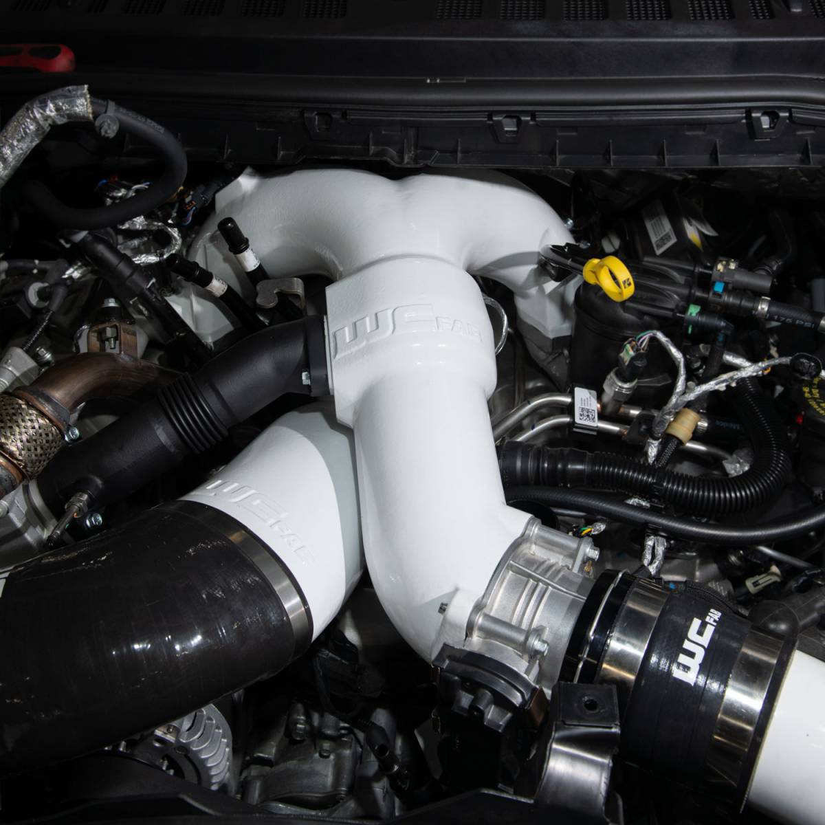 Wehrli 20-26 Power Stroke 6.7L High Flow Y-Bridge Kit - Gloss White - WCF100139-GW - angle view