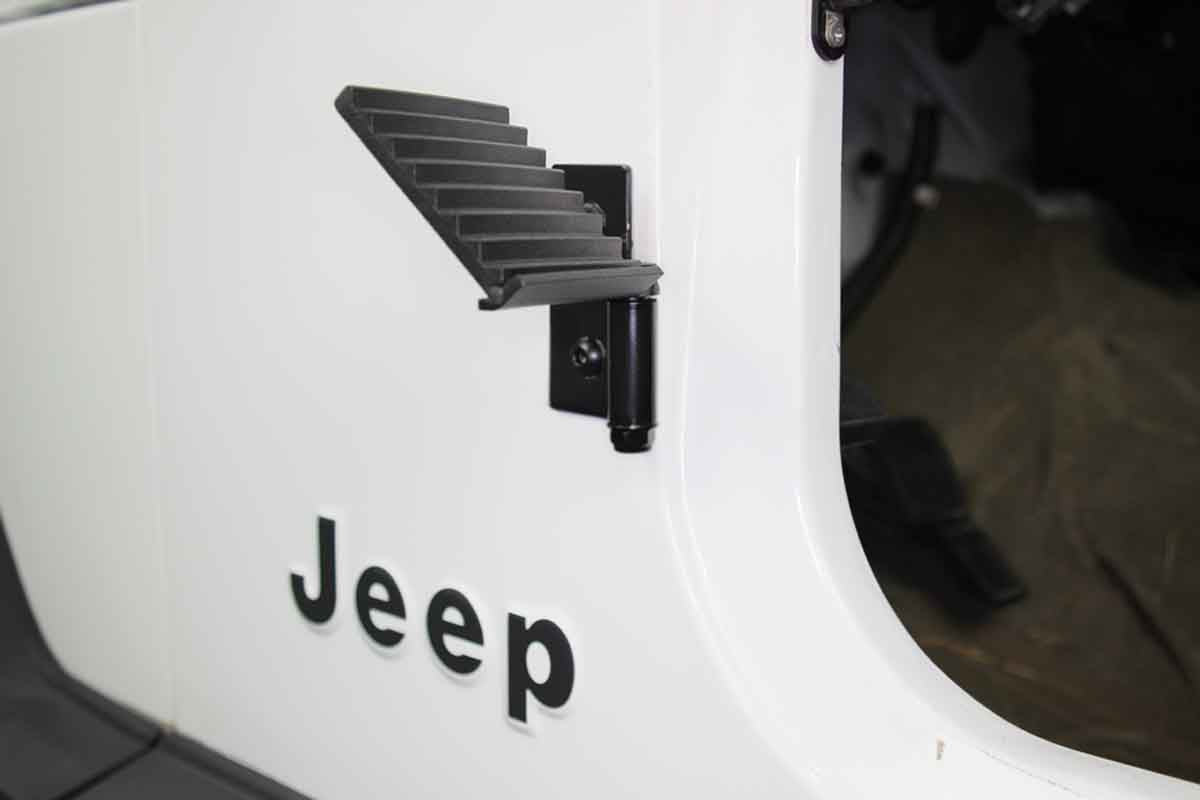 Fishbone Offroad 76-06 Jeep CJ YJ TJ Wrangler Foot Peg Set Gloss - Black - FB21078