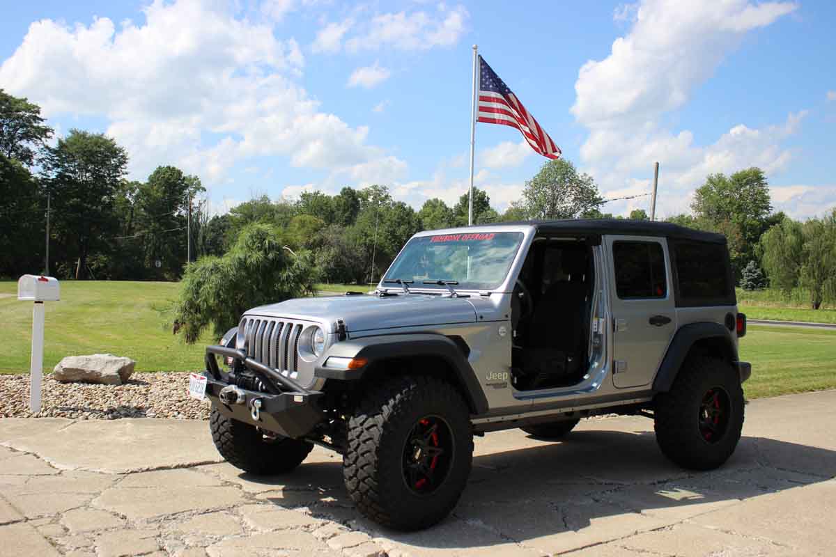 Fishbone Offroad 2018+ Jeep Wrangler JL / 2020+ Gladiator JT Foot Peg Set - Black - FB21082