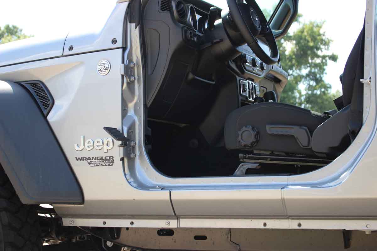 Fishbone Offroad 2018+ Jeep Wrangler JL / 2020+ Gladiator JT Foot Peg Set - Black - FB21082