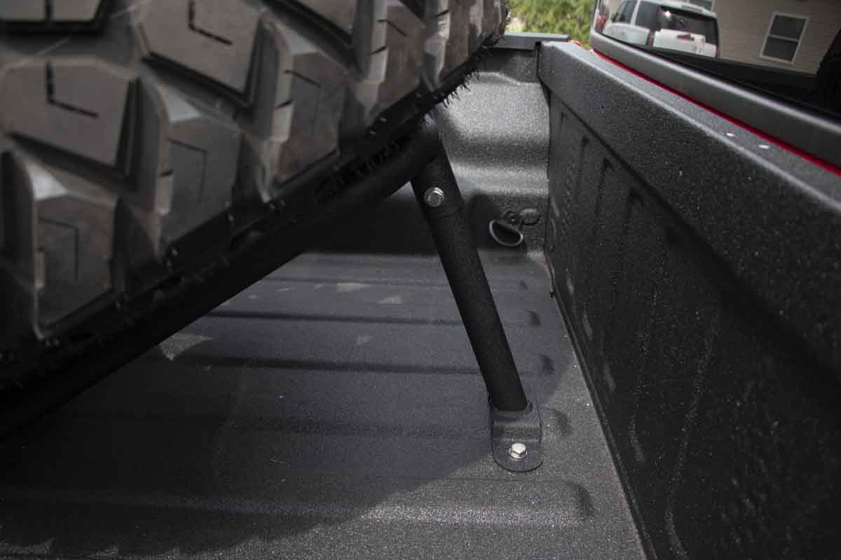 Fishbone Offroad 2020+ Jeep Gladiator JT In-Bed Tire Carrier - FB21213
