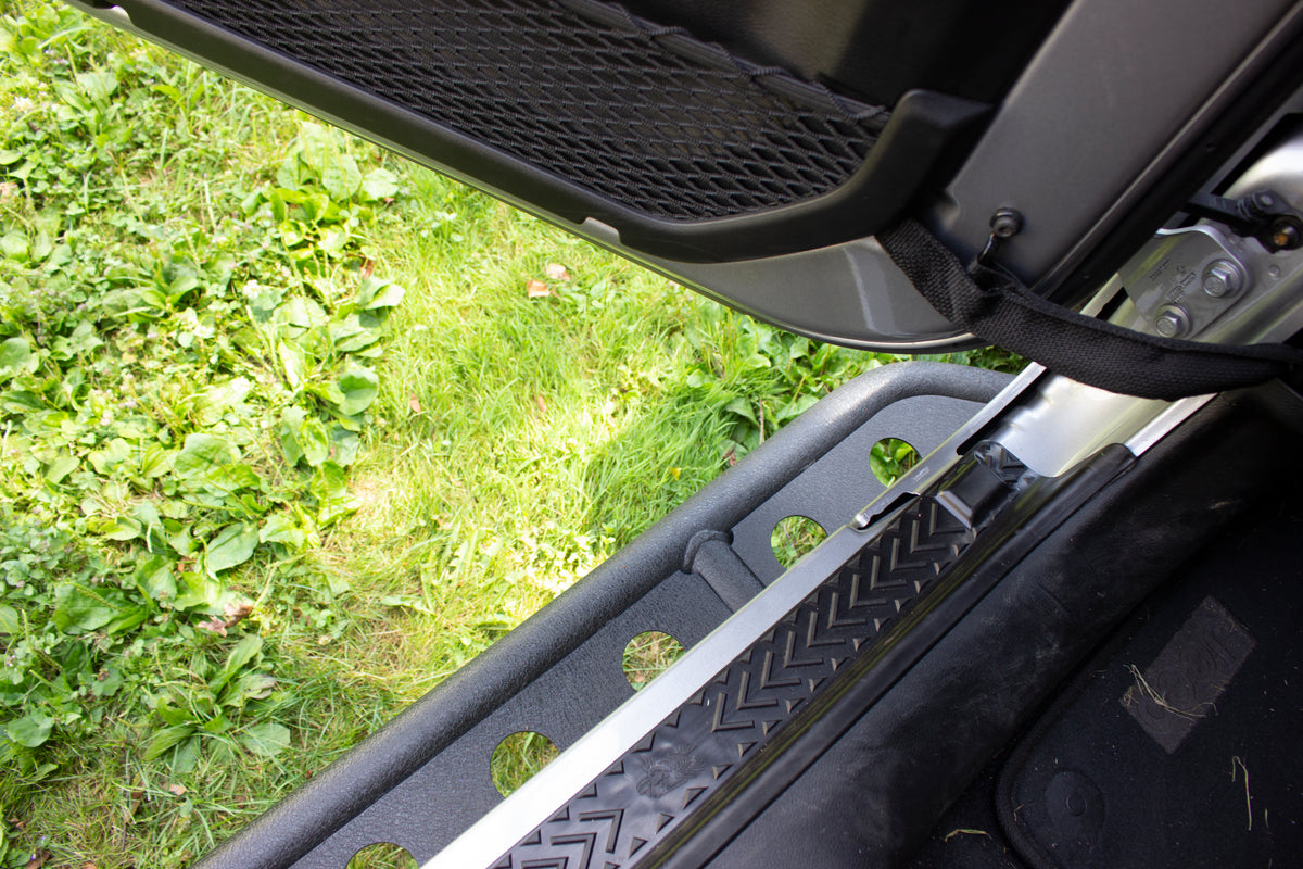 Fishbone Offroad 2018+ Jeep Wrangler JL Step Slider 4 Door - FB23083