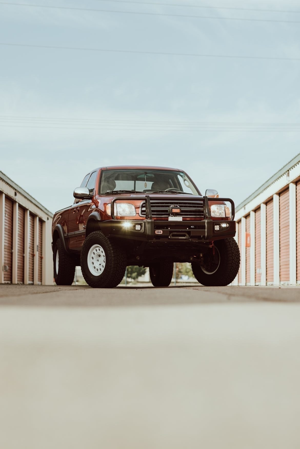Nomad N501SA Convoy 17x8.5in / 6x139.7 BP / 0mm Offset / 106.1mm Bore