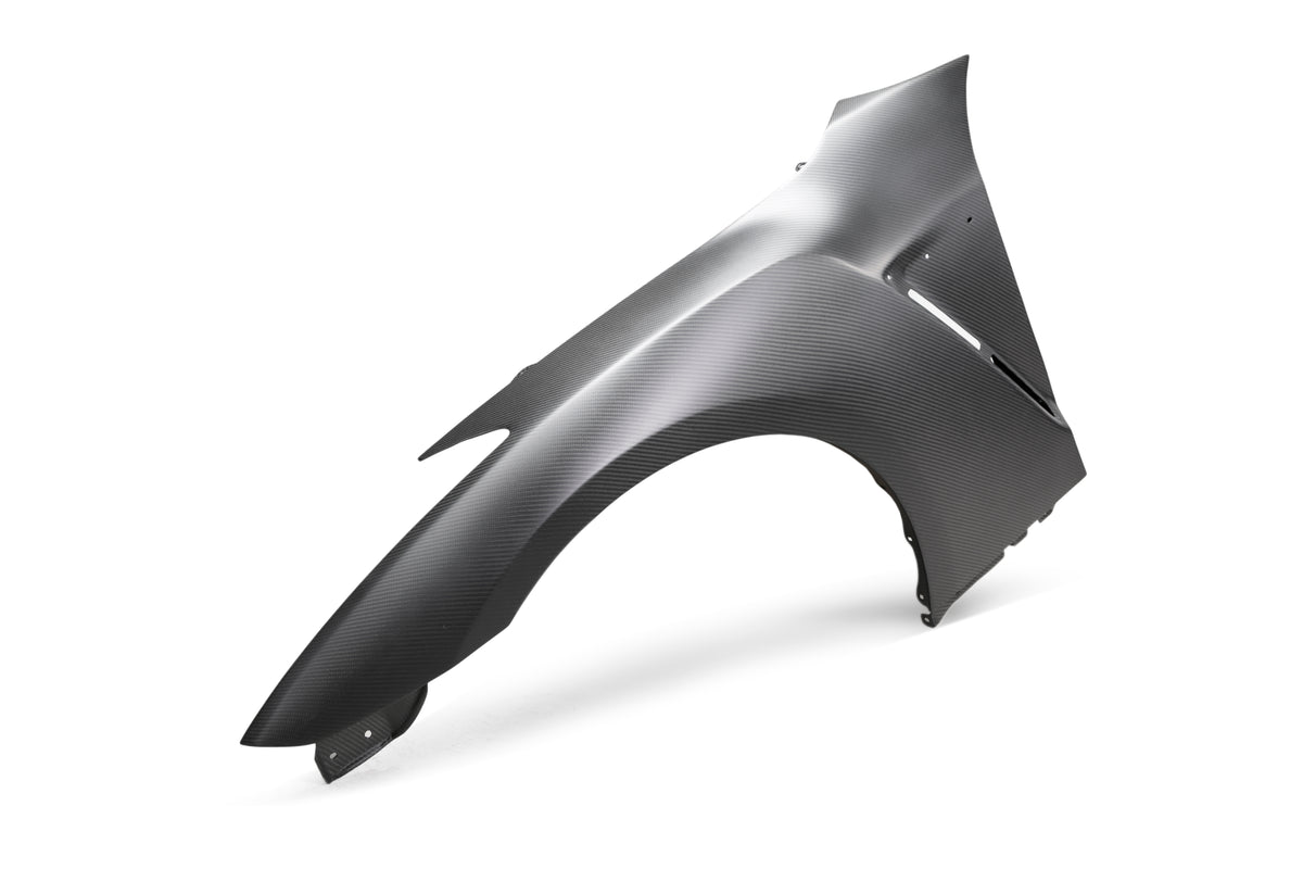 Seibon 09-10 Nissan GT-R R35 OEM Dry Carbon Fiber Fenders - FF0910NSGTR-OE-DRY