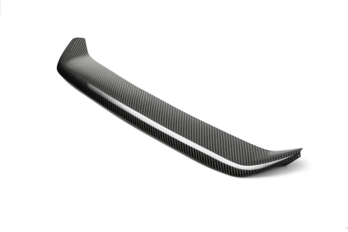 Seibon 09-10 Nissan Skyline R35 GTR OEM Carbon Fiber Front Grill - FG0910NSGTR-OE