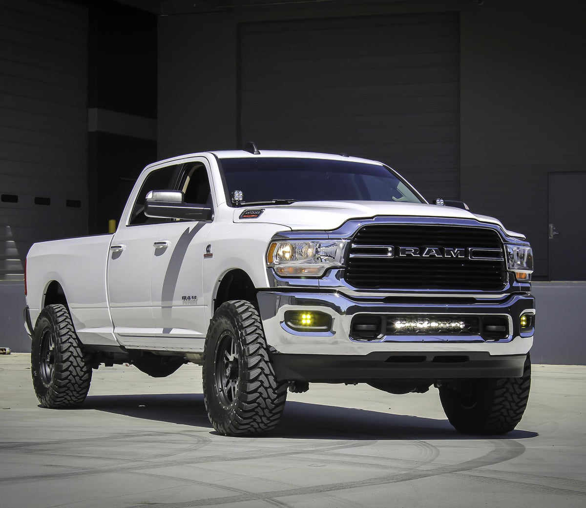 Baja Designs 2019+ Ram 2500/3500 20 Inch S8 Driving Combo Bumper Kit - Clear - 448030