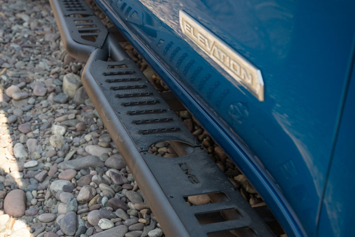 DV8 Offroad - 2019-2026 GMC Sierra 1500 & Chevrolet Silverado 1500 Crew Cab OE Plus Side Steps - SRCS1-01