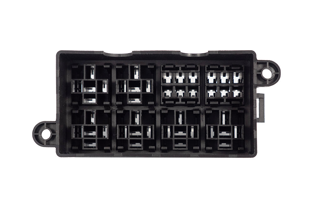 Haltech - Haltech 6 Circuit Haltech Fuse Box w/Lid/Pins - HT-030102