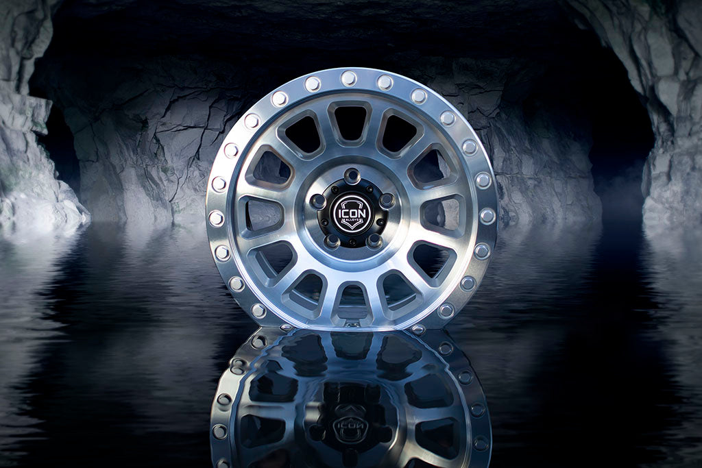 ICON Hulse 17 X 8.5 6 X 5.5 25mm Offset 5.75in BS Silver Machined - 8017859057SM
