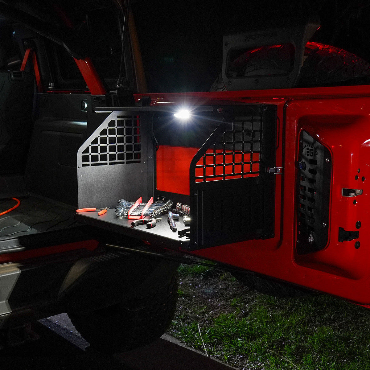 IAG Multilevel Tailgate Table Light for 2021+ Ford Bronco - IAG-ACC-F1087-02