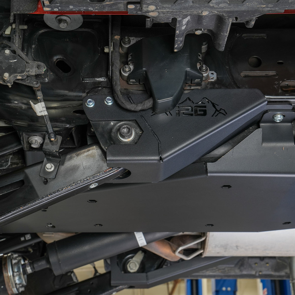 IAG Rock Armor Rear Lower Trailing Arm Skid Plate for 2022+ Bronco Raptor - IAG-BDY-F2312