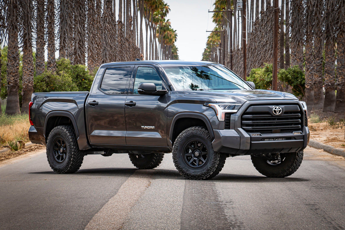 ICON 22+ Toyota Tundra 0-1in Rear 3.0 Series Shocks VS CDCV RR - Pair - 57845CP