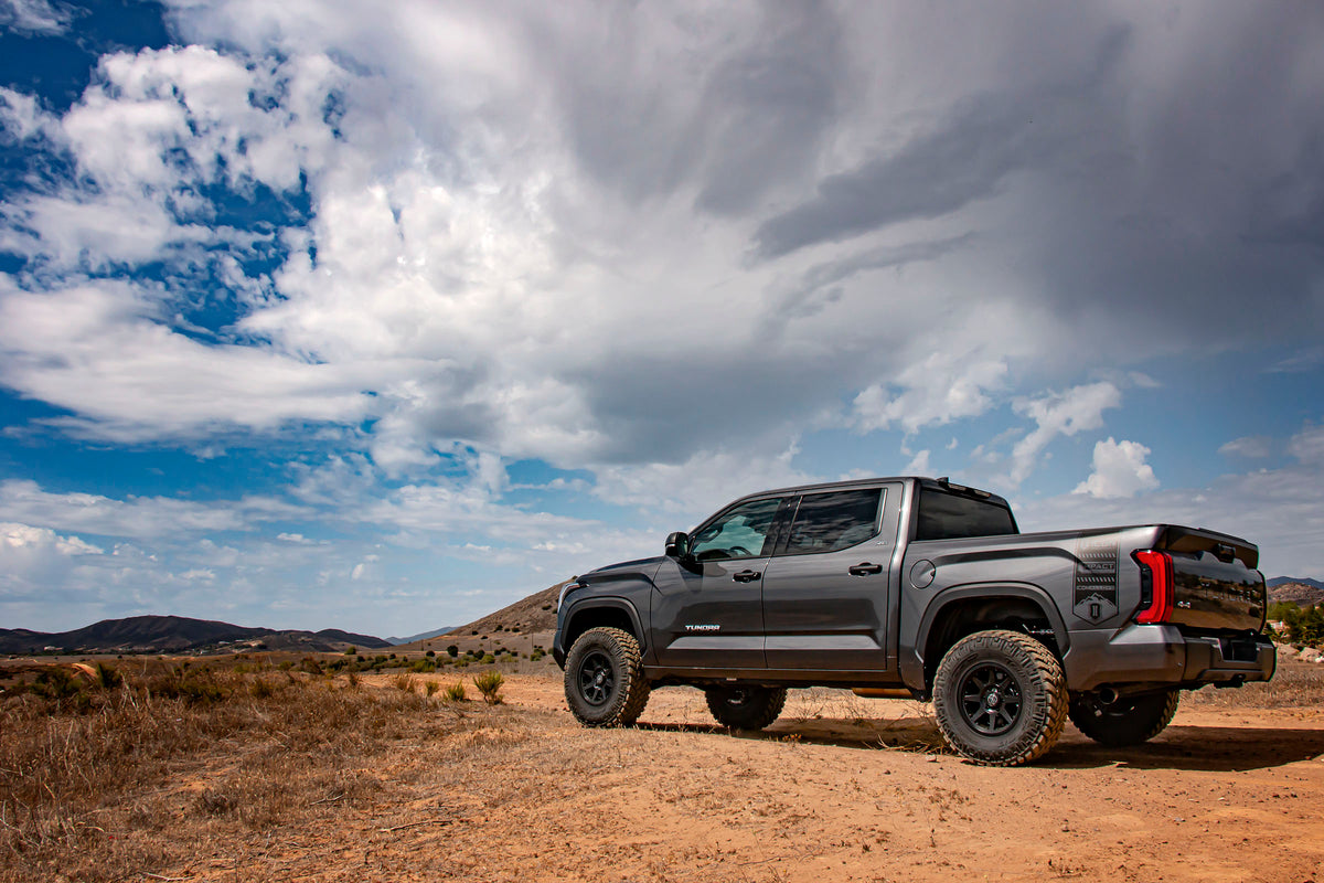 ICON 2022+ Toyota Tundra 2-3.5 Stage 4 Suspension System Tubular - K53194T