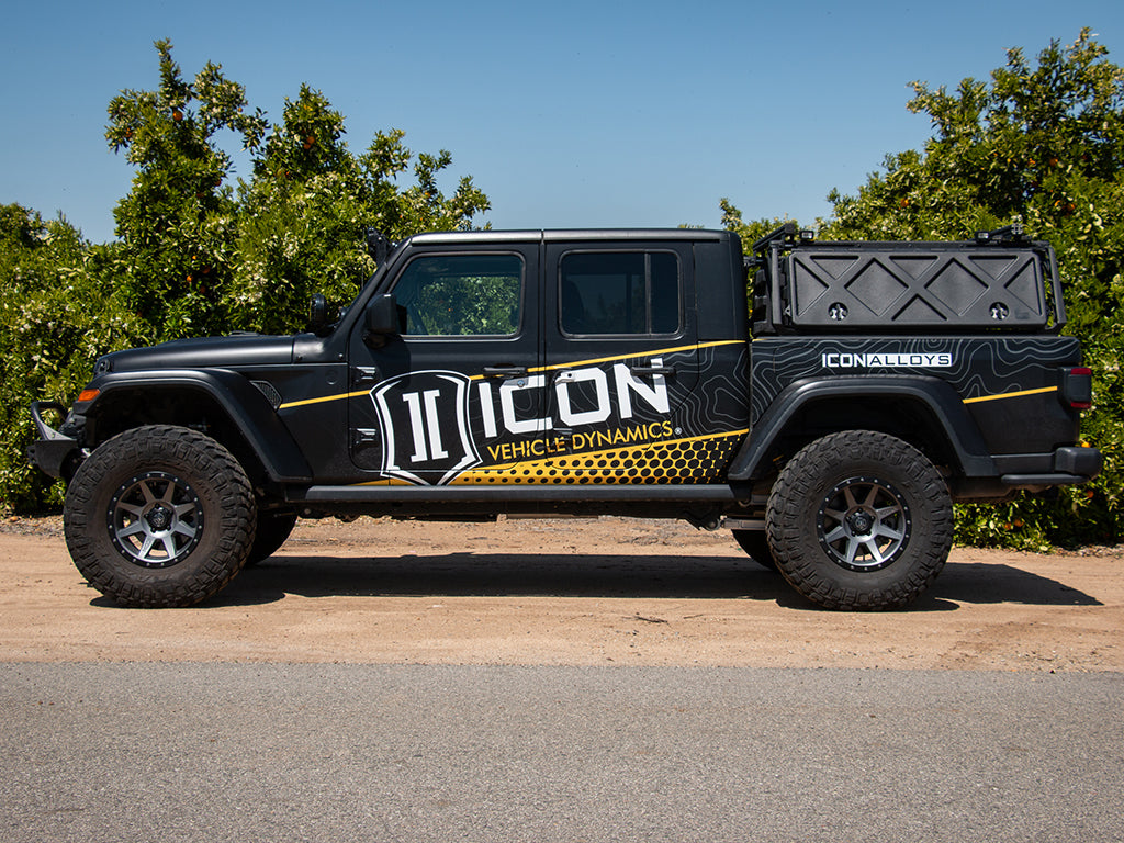 ICON 2020+ Jeep Gladiator 2.5in Stage 5 Suspension System (BILLET) - K22105