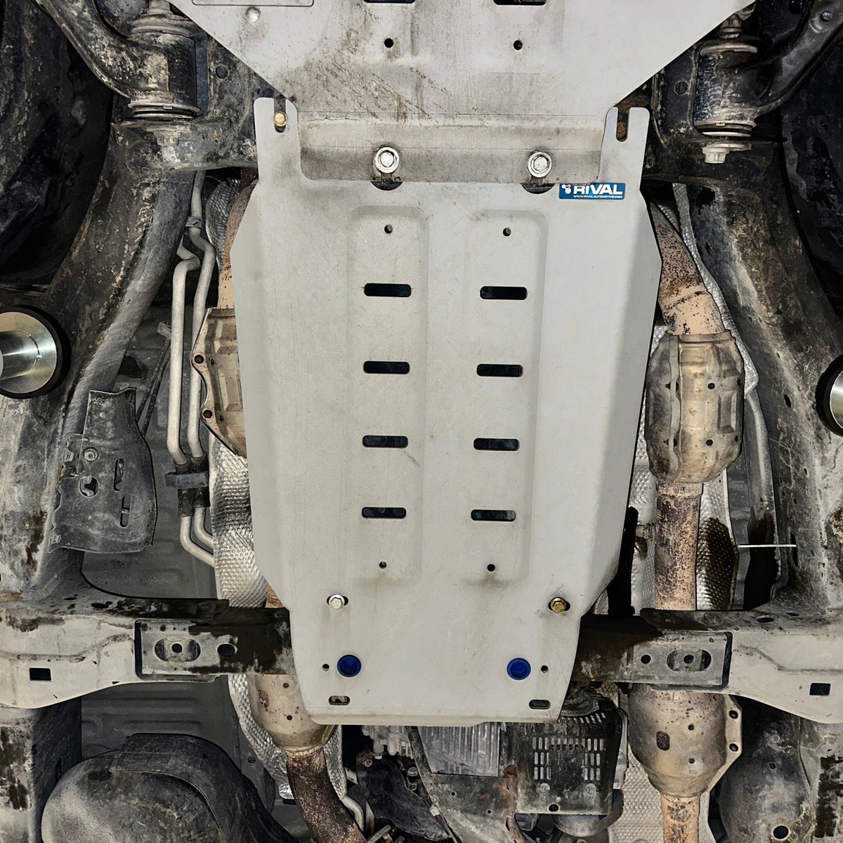 Rival 2007-2021 Toyota Land Cruiser Aluminum Transfer Case Skid Plate - 2333.5715.3.6