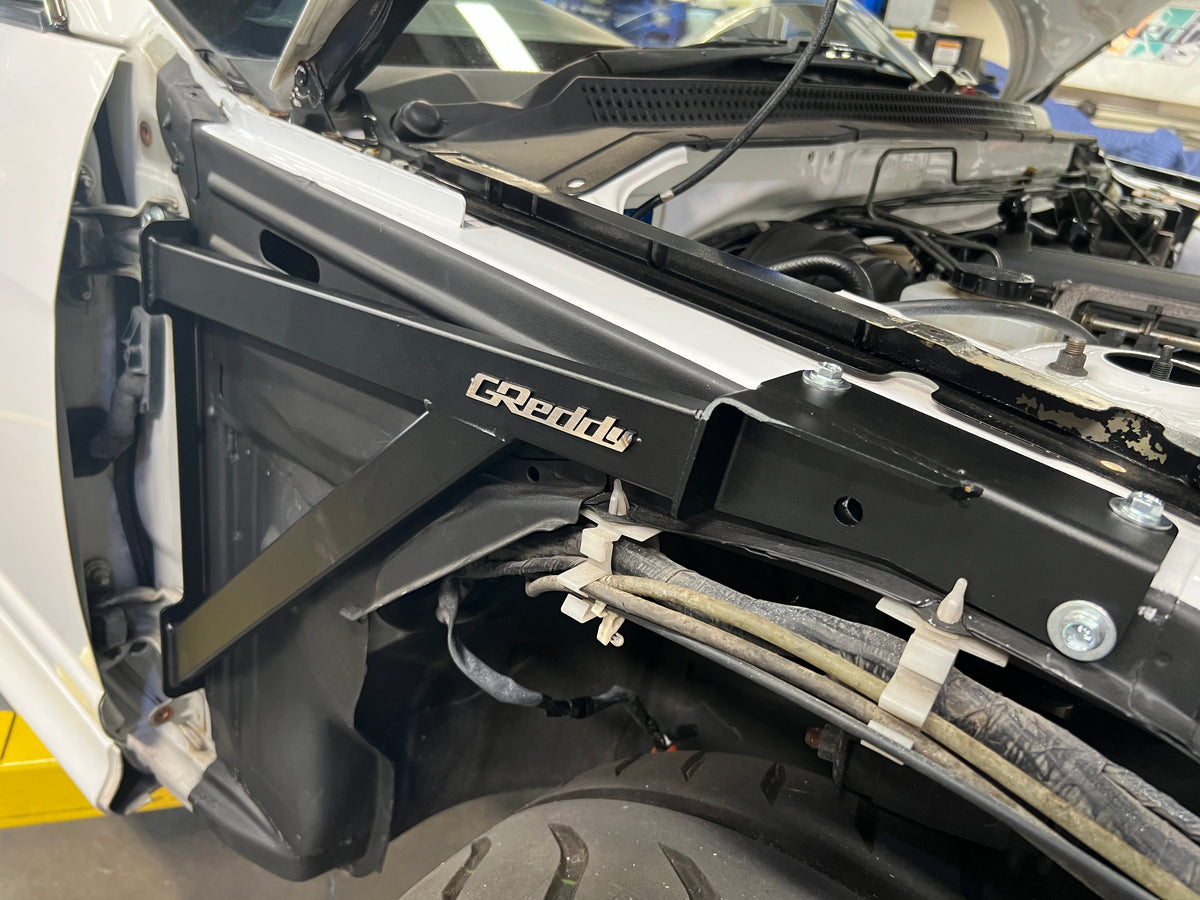 GReddy - Skyline GT-R (BCNR33) Front Fender Brace - 14028103