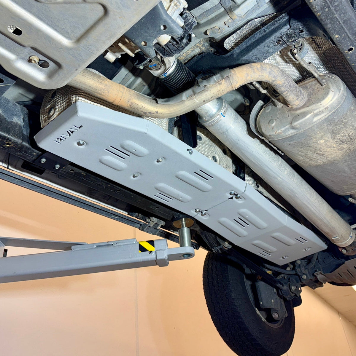 Rival 24-26 Toyota Tacoma Aluminum Gas Tank Skid Plate - 2333.9583.1.6