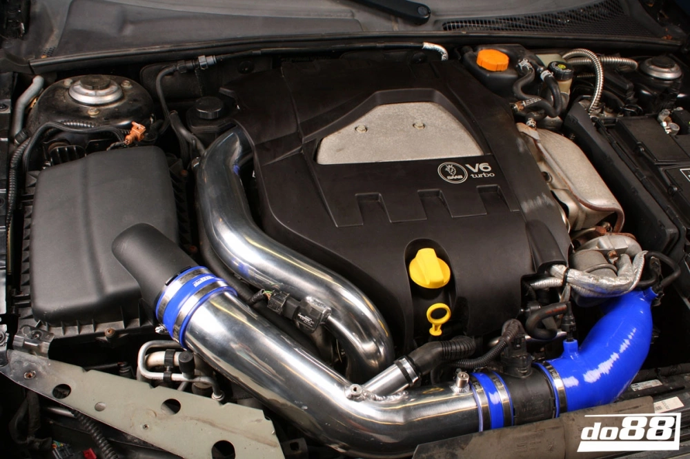 do88 - SAAB 9-3 2.8T V6 06-11 Inlet pipe with Blue hoses - IR-100R