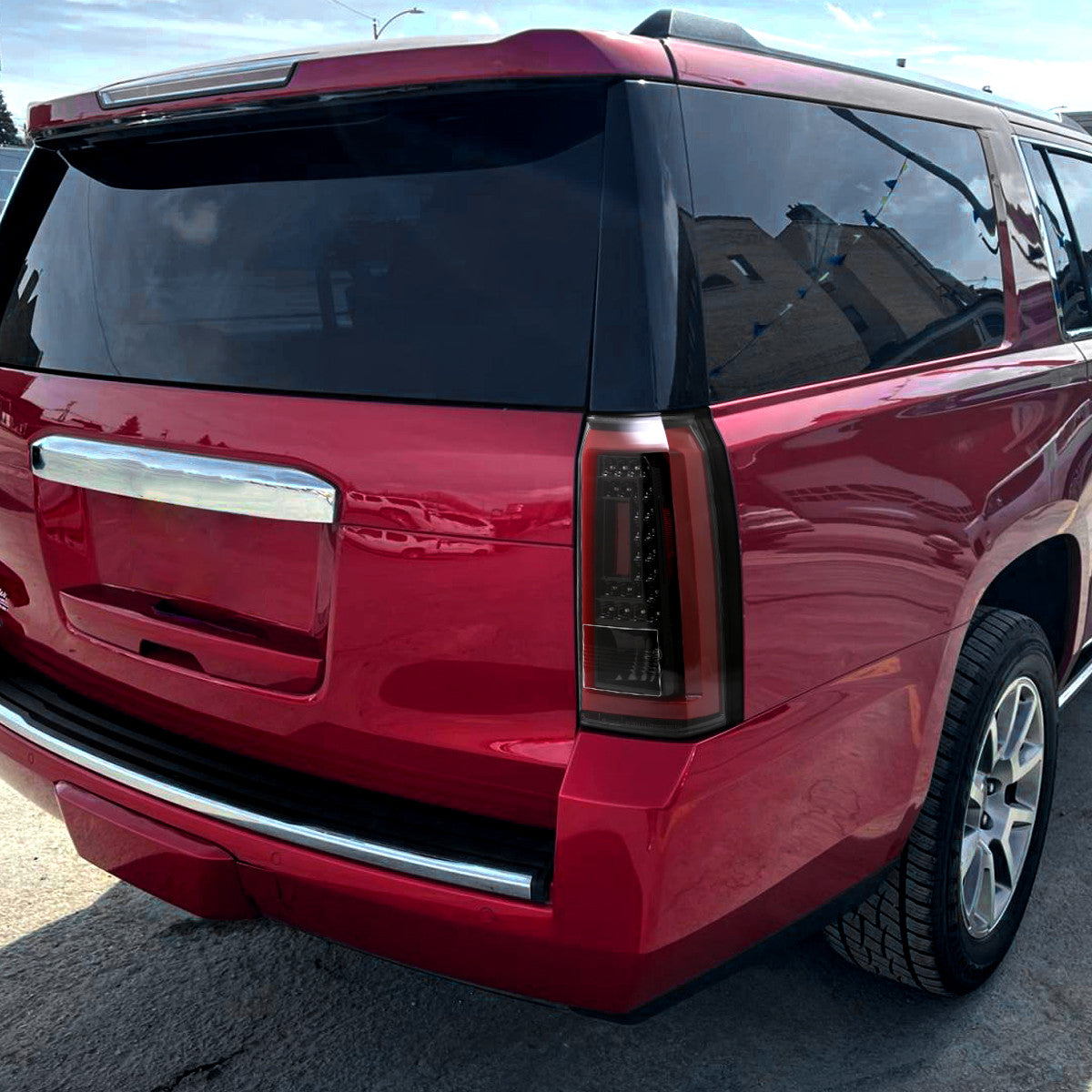 Spec-D Tuning - 2015-2020 GMC Yukon/Yukon XL Denali SLE/SLT LED Tail Lights (Jet Black Housing/Clear Lens) - LT-YUK15BKLED-TM