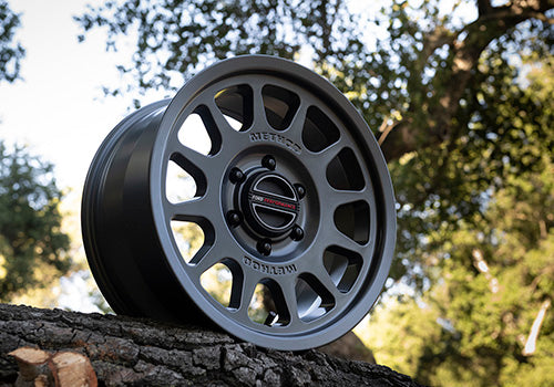 Ford Performance - Bronco 17" X 8.5" Method Wheel + Center Cap - Gray - M-1007K-M1785KG