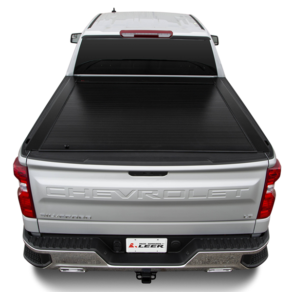 Pace Edwards Full Metal Matte Black JackRabbit Manual Retractable Tonneau Cover - M-FMF171
